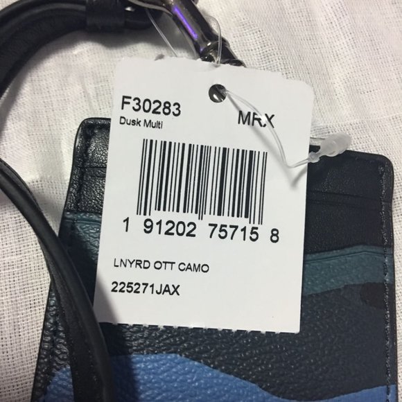 Coach ID Holder Lanyard Camo Longer Card Case NWT - Picture 3 of 4
